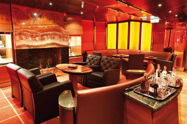 Cigar Lounge