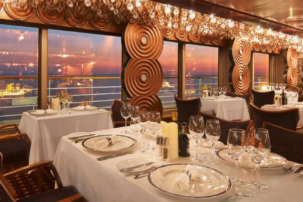 Club Restaurant