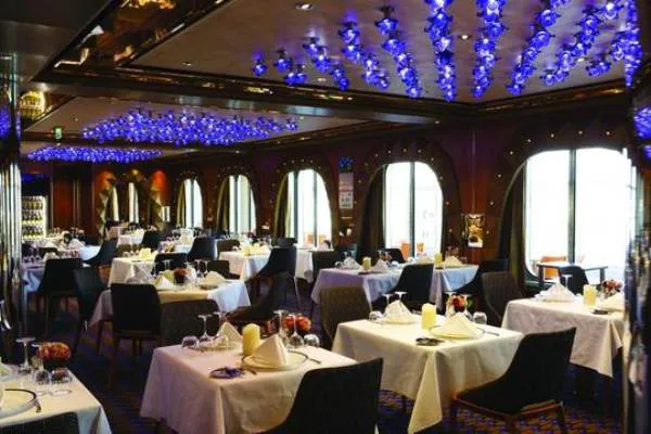 Club Restaurant