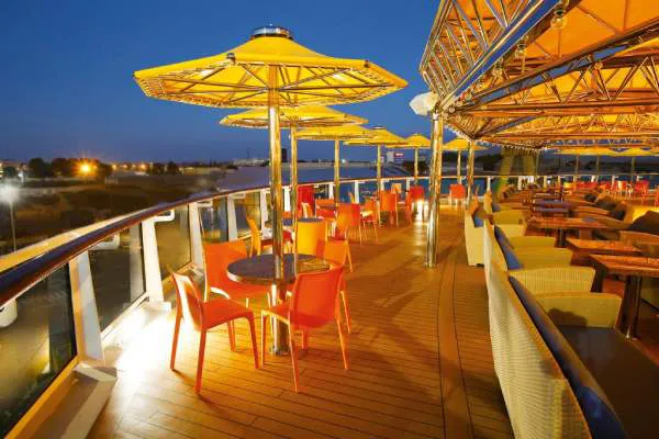 Teodora Bar