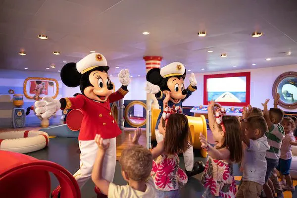 Mickey Minnie Captains Deck