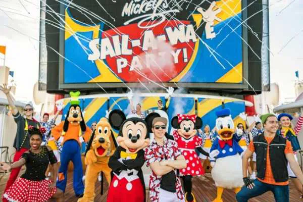 Mickeys Sail a Wave Party