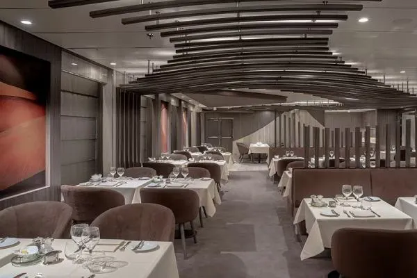 Les Dunes Restaurant